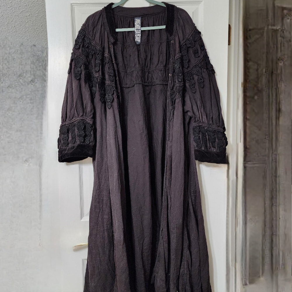 MAGNOLIA PEARL OPERA COAT - Picture 7 of 7